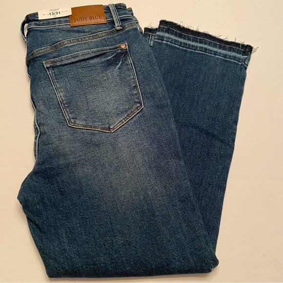 Judy Blue high waist kick flare blue denim jeans. Size 13/31. - Picture 4 of 13